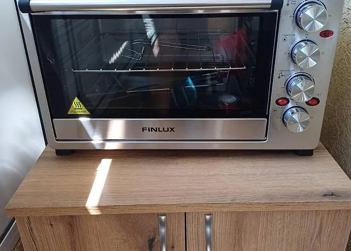 Art Ruja דירה וארנה